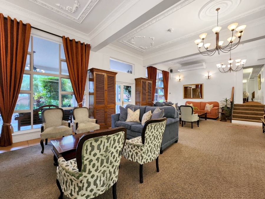 0 Bedroom Property for Sale in Sea Point Western Cape